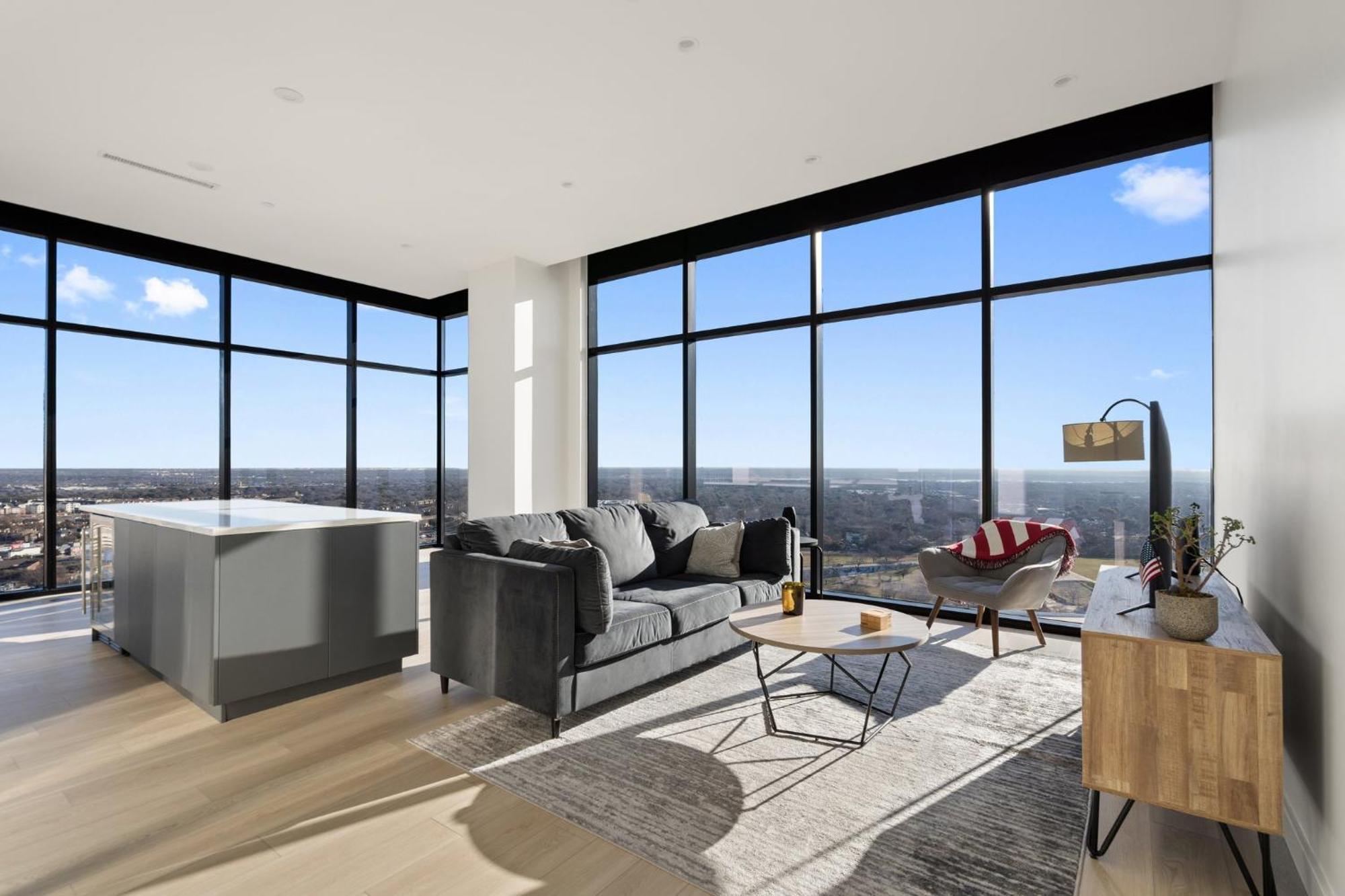 Luxurious Penthouse With Stunning Dallas Views Apartamento Exterior foto